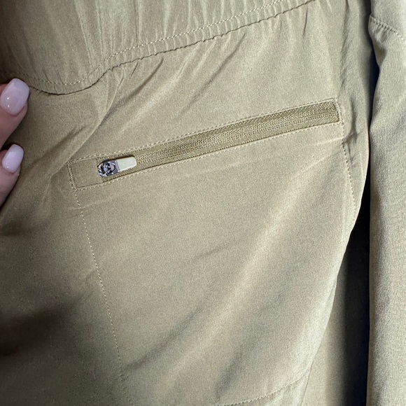 ALL IN MOTION NWT Woman’s Olive Green Drawstring Shorts Size 4XL Athletic - Picture 5 of 7